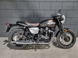 W 800 CAFE