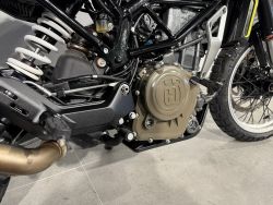 HUSQVARNA - SVARTPILEN 401