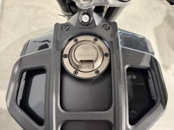 HUSQVARNA - SVARTPILEN 401