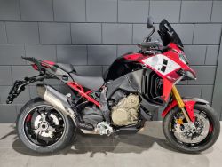 MULTISTRADA V4 PIKES PEAK