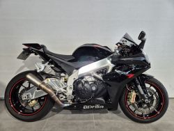 RSV4 R