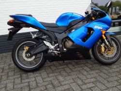 KAWASAKI - ZX-6R