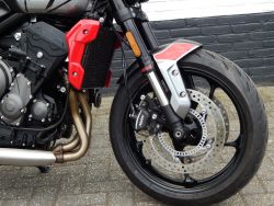 TRIUMPH - TRIDENT 660