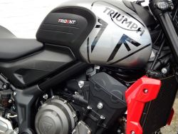 TRIUMPH - TRIDENT 660