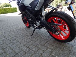 YAMAHA - MT 125
