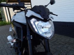 YAMAHA - MT 125