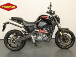 MT-03 - YAMAHA