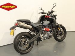 YAMAHA - MT-03