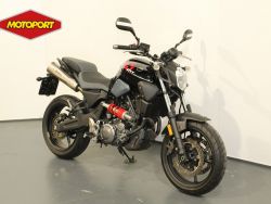 YAMAHA - MT-03