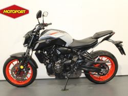 YAMAHA - MT 07