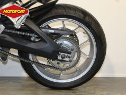 TRIUMPH - TIGER 1050 .