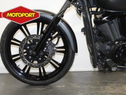 KAWASAKI - VN 900 Custom