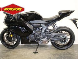 YAMAHA - YZF R7