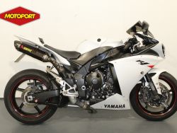 YZF R1