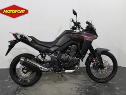 XL 750