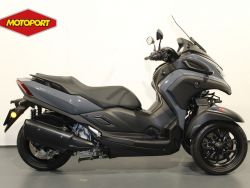 Tricity 300