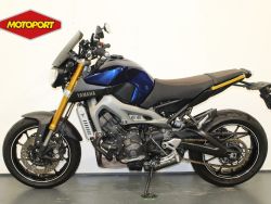 YAMAHA - MT 09
