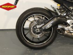 YAMAHA - MT 09