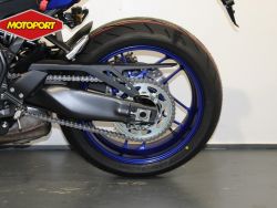 YAMAHA - MT 09