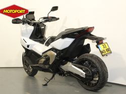HONDA - X-ADV 750