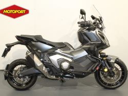 X-ADV 750 - HONDA