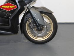 YAMAHA - XMAX 300 Tech MAX