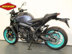YAMAHA - MT 09