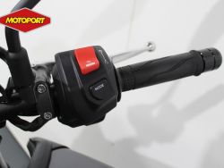YAMAHA - MT 09