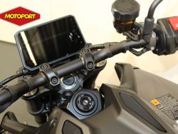 YAMAHA - MT 09