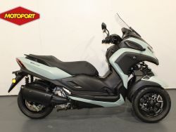 YAMAHA - Tricity 300