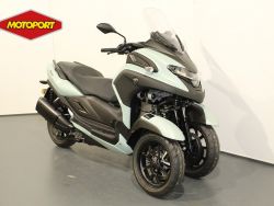 YAMAHA - Tricity 300