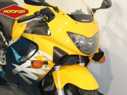 HONDA - CBR 600 F