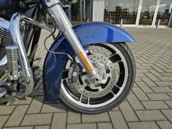 HARLEY-DAVIDSON - FLHX Street Glide