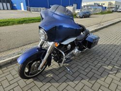 HARLEY-DAVIDSON - FLHX Street Glide