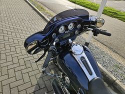 HARLEY-DAVIDSON - FLHX Street Glide