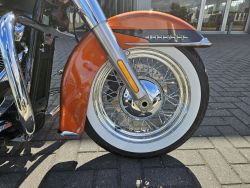 HARLEY-DAVIDSON - FLDE Deluxe