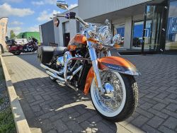 HARLEY-DAVIDSON - FLDE Deluxe