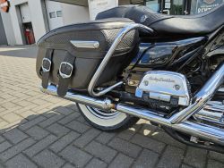 HARLEY-DAVIDSON - FLHRCI ROAD KING CLASSIC (EFI)