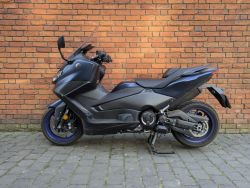YAMAHA - T-MAX 560