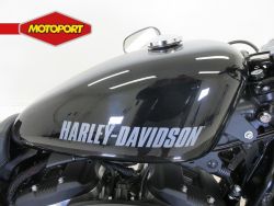 HARLEY-DAVIDSON - Sportster1200 Roadster