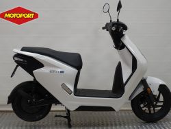 EM1