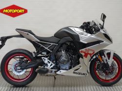GSX-8R