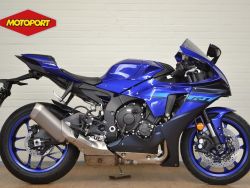 YZF R1 - YAMAHA