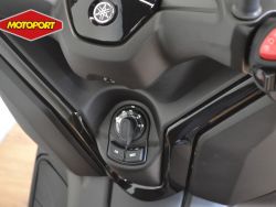 YAMAHA - XMAX 300