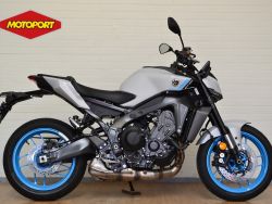 MT 09