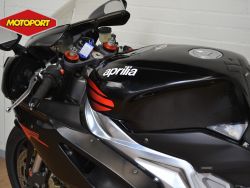 APRILIA - RSV 1000 R