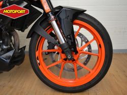 KTM - 390 Duke ABS