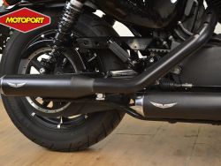 HARLEY-DAVIDSON - XL 883 IRON
