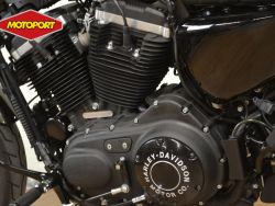 HARLEY-DAVIDSON - XL 883 IRON