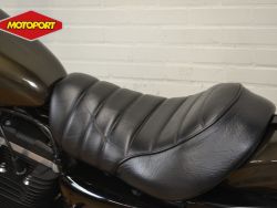 HARLEY-DAVIDSON - XL 883 IRON